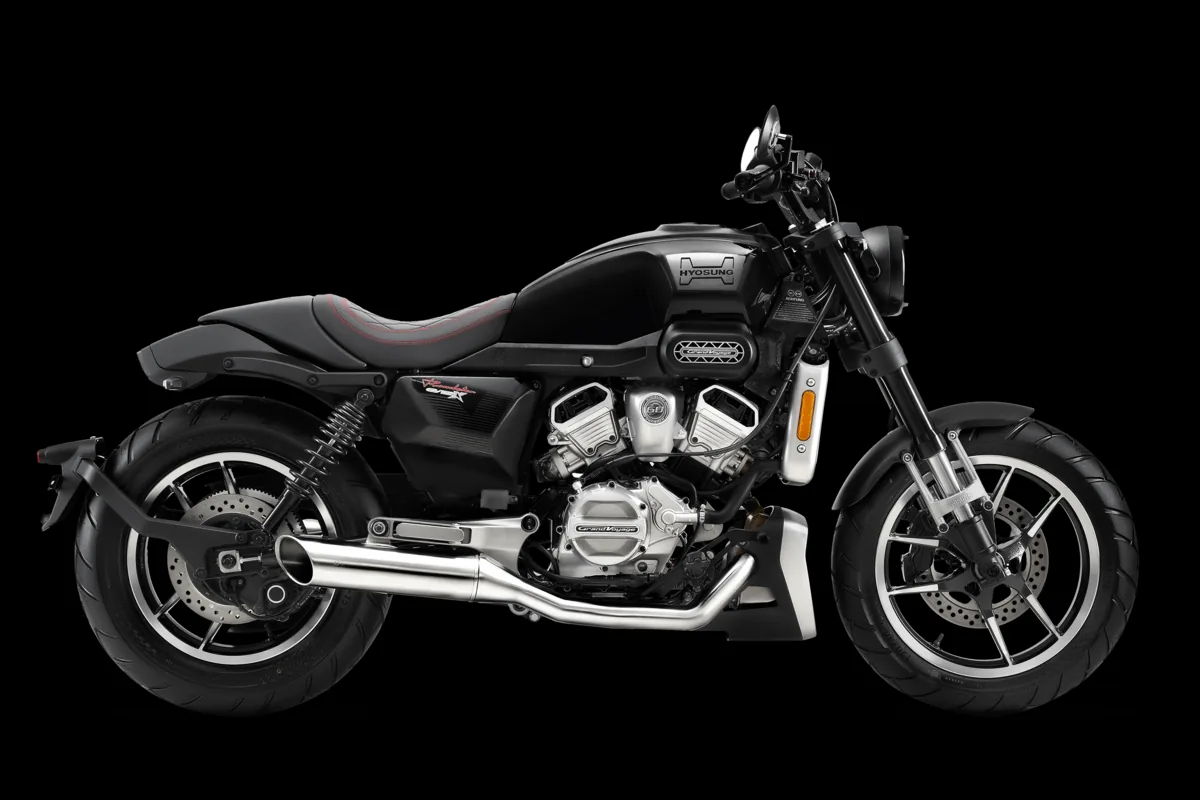 Hyosung GV 125 X Cruiser in Schwarz